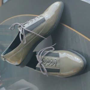 New without box Calvin Klein women's oxfords size 7